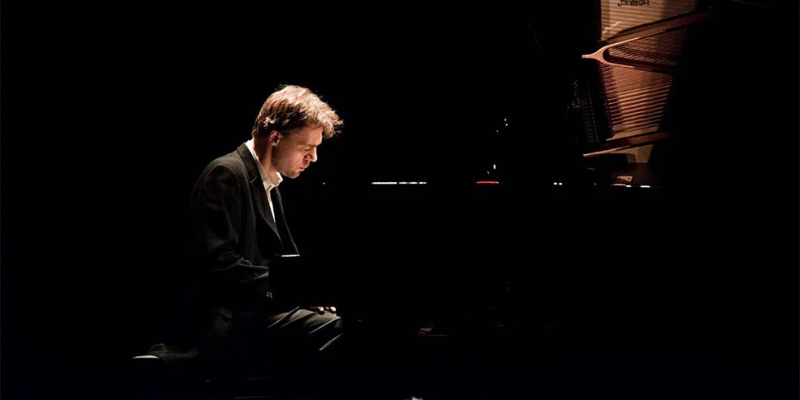 El pianista Andrius Žlabys debuta en España